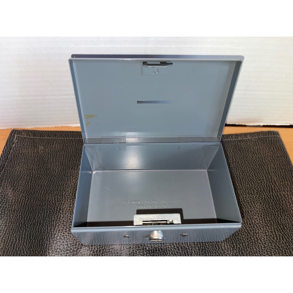 Vintage Rockaway Metal Products Corp Grey Steel Lock Box Bank Coin Slot Keyless - Picture 2 of 3